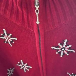 Gorgeous Sweater in perfect condition by Mandal Bay